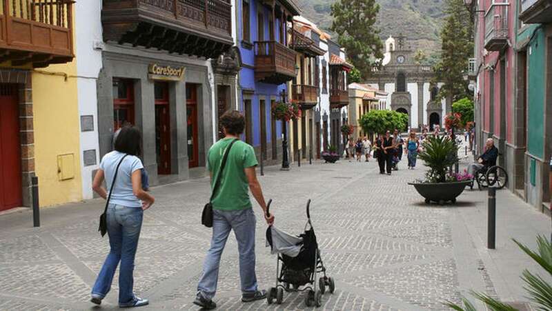 Calle principal de Teror (Foto TA)